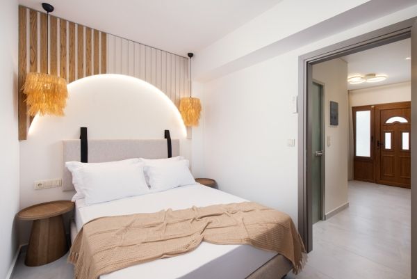 One Bedroom Apartment